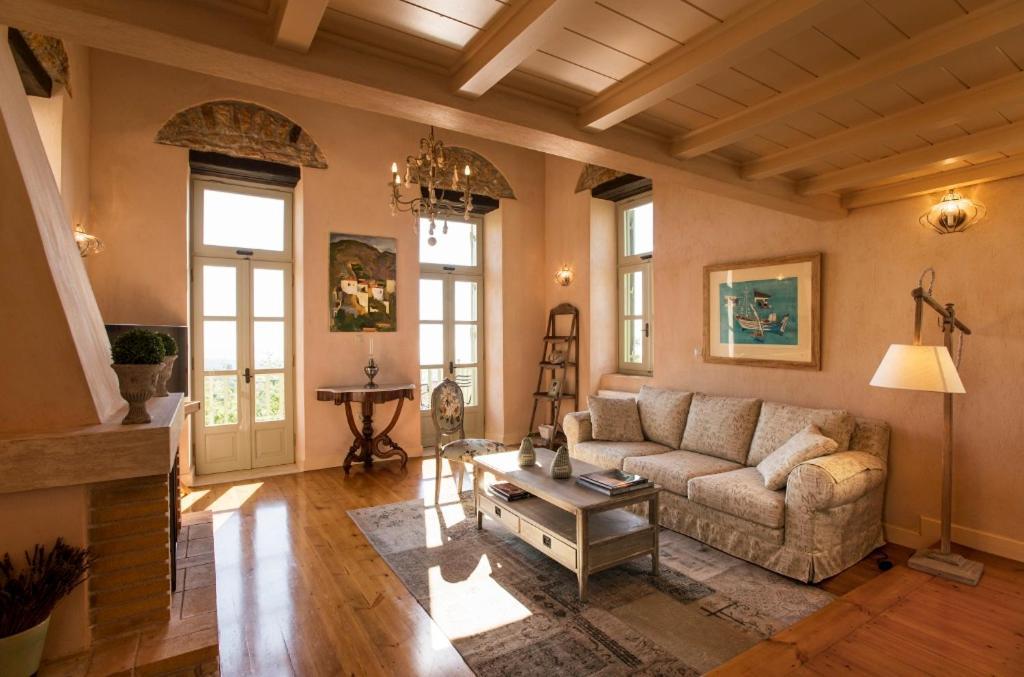 Kyparissia Old Town Lodge With Amazing Sea View Exteriér fotografie