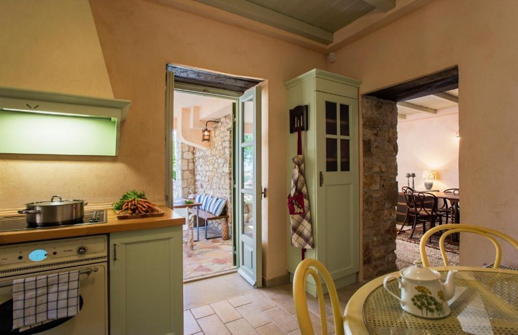 Kyparissia Old Town Lodge With Amazing Sea View Exteriér fotografie