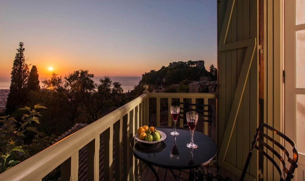 Kyparissia Old Town Lodge With Amazing Sea View Exteriér fotografie